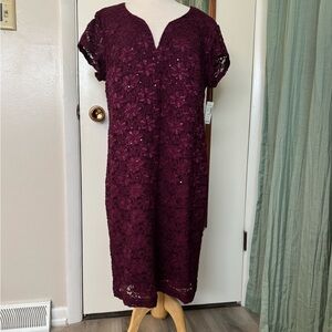 Roz & Ali Deep Burgundy Lace Midi Dress